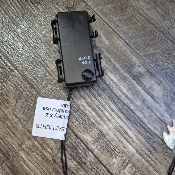 Spirit Halloween LED Bats String Lights Goth Bat Party Lights Purple - Picture 8 of 12